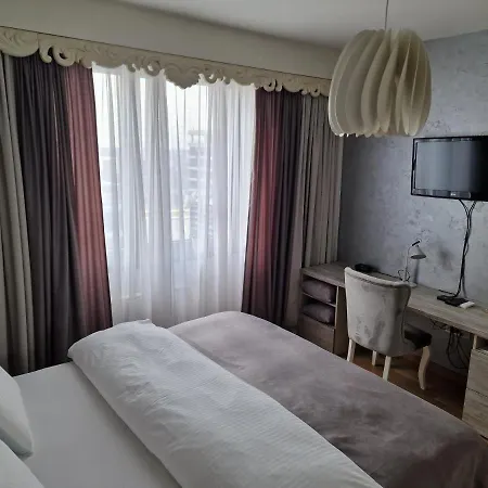 Na Vodi - Bw Vista Luxury
